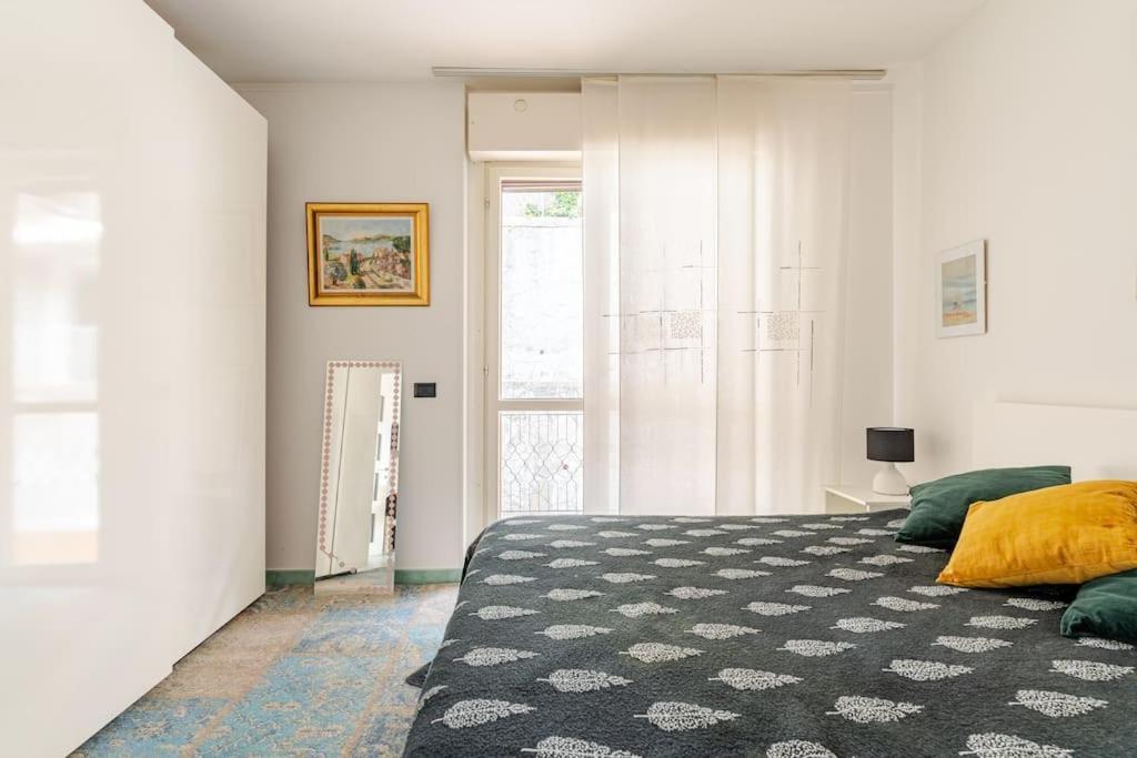 Thekeystudio, La Casa Del Mare Azzurro With Seaview ヴェンティミーリア エクステリア 写真