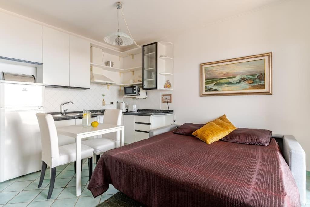 Thekeystudio, La Casa Del Mare Azzurro With Seaview ヴェンティミーリア エクステリア 写真
