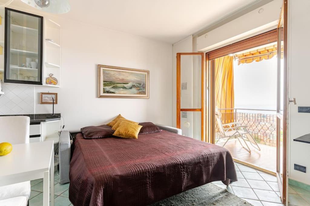 Thekeystudio, La Casa Del Mare Azzurro With Seaview ヴェンティミーリア エクステリア 写真