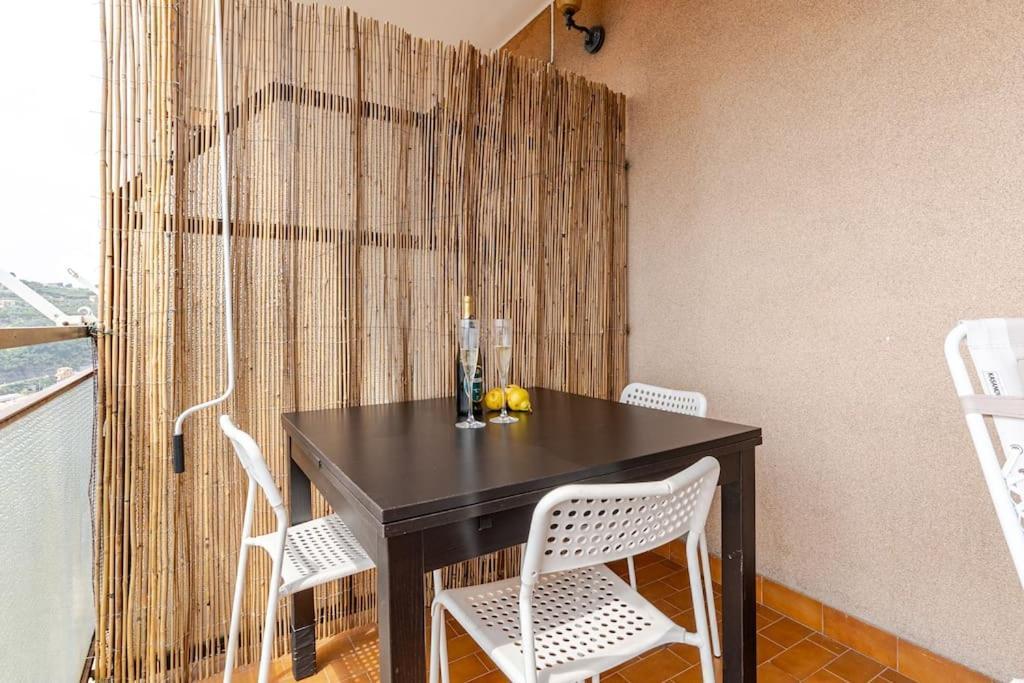 Thekeystudio, La Casa Del Mare Azzurro With Seaview ヴェンティミーリア エクステリア 写真