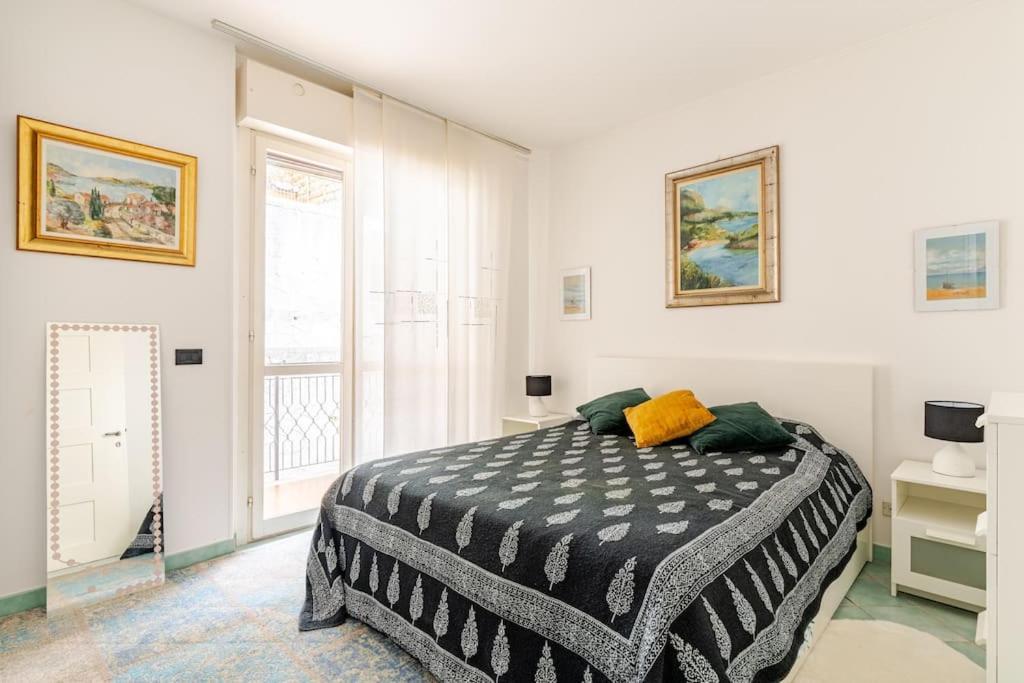 Thekeystudio, La Casa Del Mare Azzurro With Seaview ヴェンティミーリア エクステリア 写真